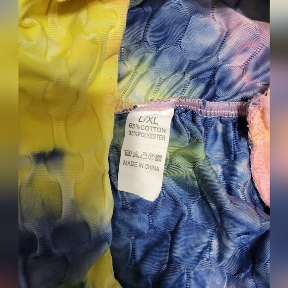 Bundle of two butt sculpting shorts - Picture 5 of 9